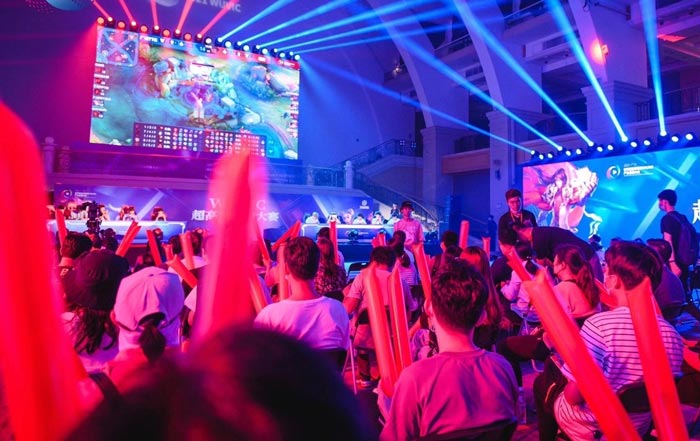 1%的演出改編節(jié)目就能讓年會活動嗨翻全場！